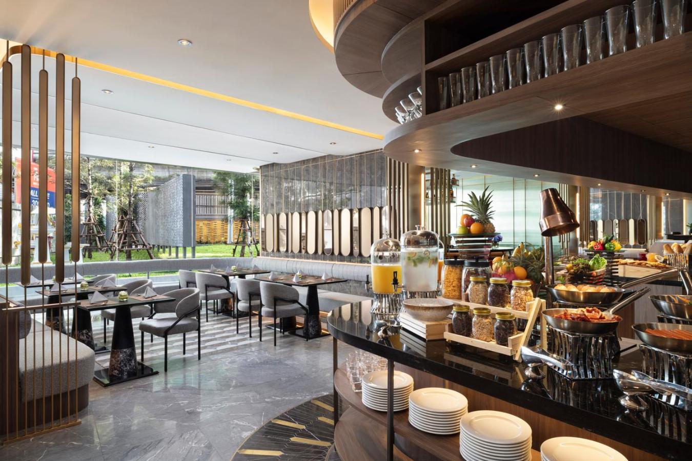 נונטאבורי Oakwood Suites Tiwanon Bangkok מראה חיצוני תמונה