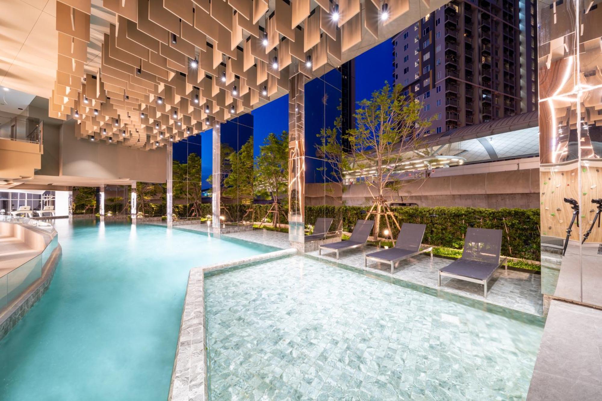 נונטאבורי Oakwood Suites Tiwanon Bangkok מראה חיצוני תמונה